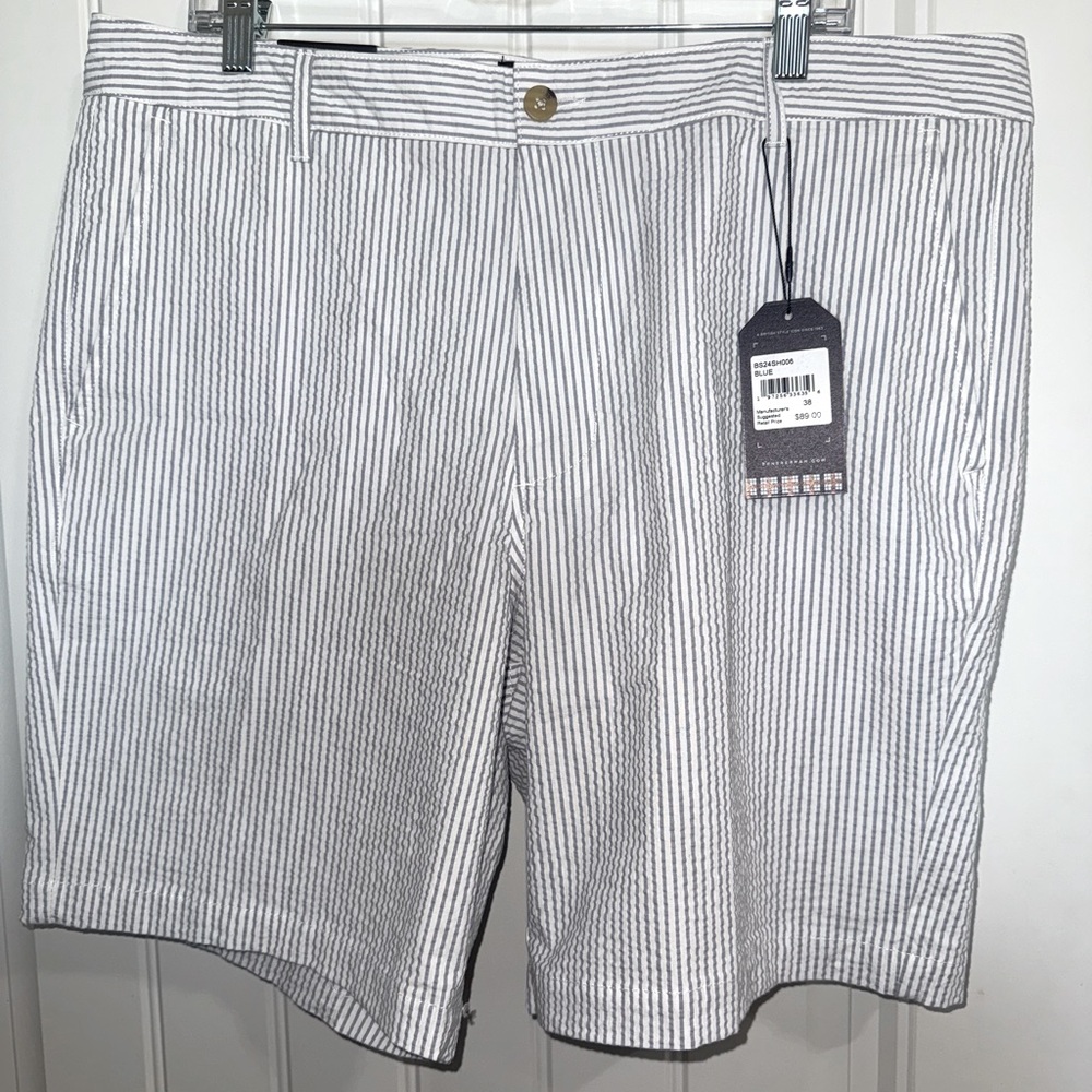 BenSherman Shorts Men's 38W Regular Fit Stretch Chino Shorts Pin Striped New Tag
